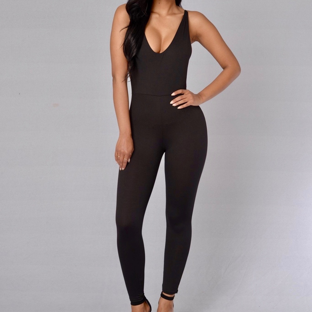 Fashion nova black jumpsuit